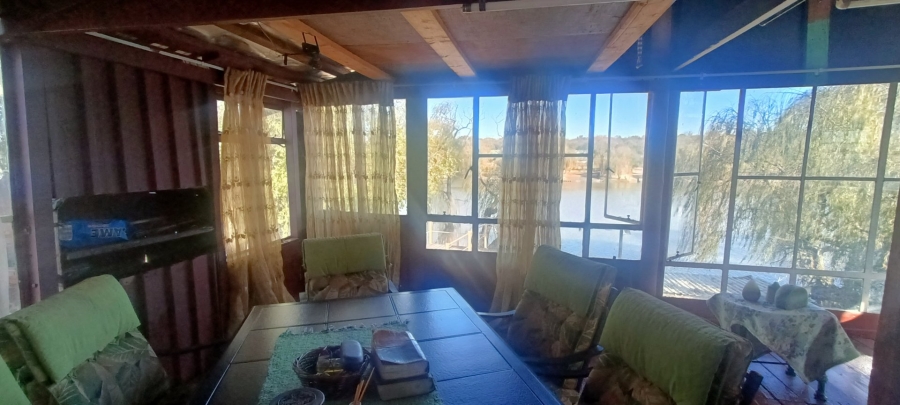 2 Bedroom Property for Sale in Mullersrust Free State
